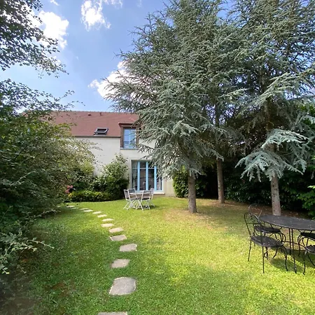 Villa Маньи-ле-Онгр